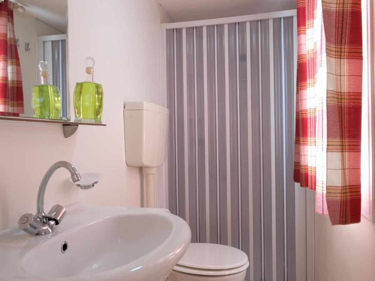 Holiday Home Camping Thurium By Interhome Маріна-ді-Ск'явонеа Екстер'єр фото